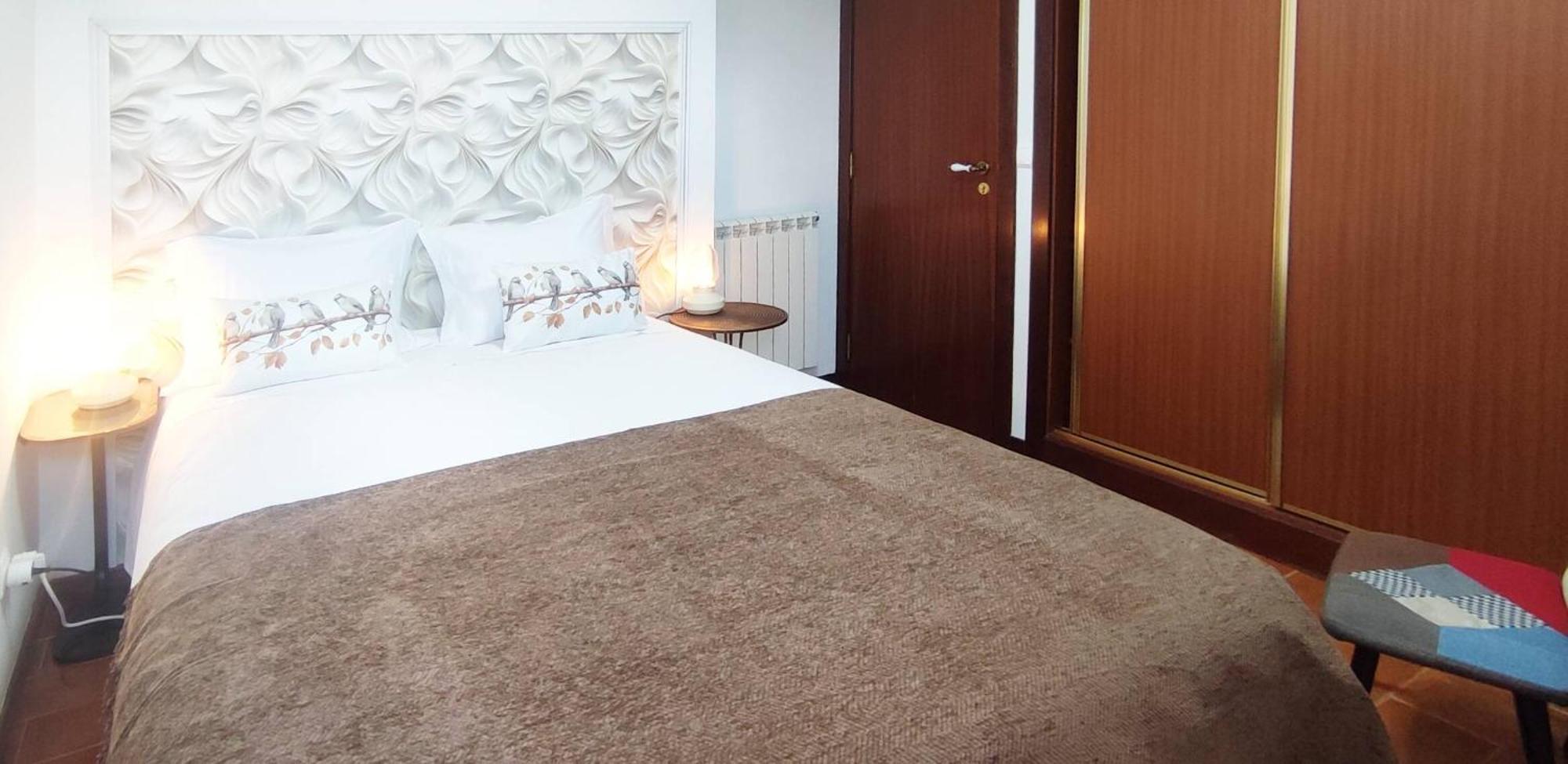 R3 - Guesthouse Travessa Da Arieira Aguda (Leiria) Екстер'єр фото