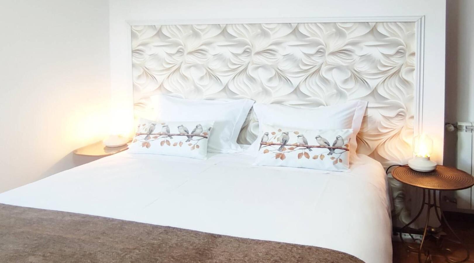 R3 - Guesthouse Travessa Da Arieira Aguda (Leiria) Екстер'єр фото